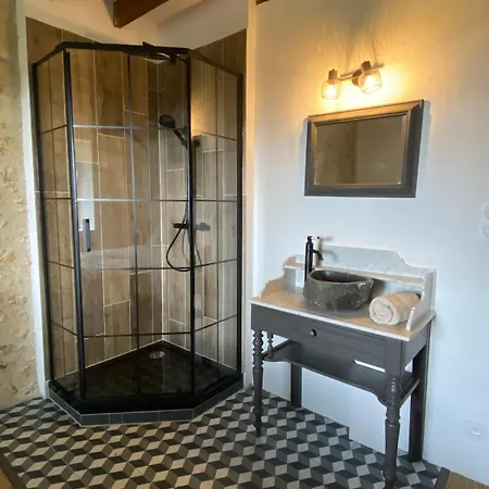 Casa de Férias Superbe Maison Au Coeur Du Perche